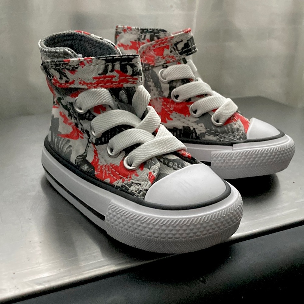 Dinosaur Themed Baby Converse with Velcro strap Size 2 NWOT